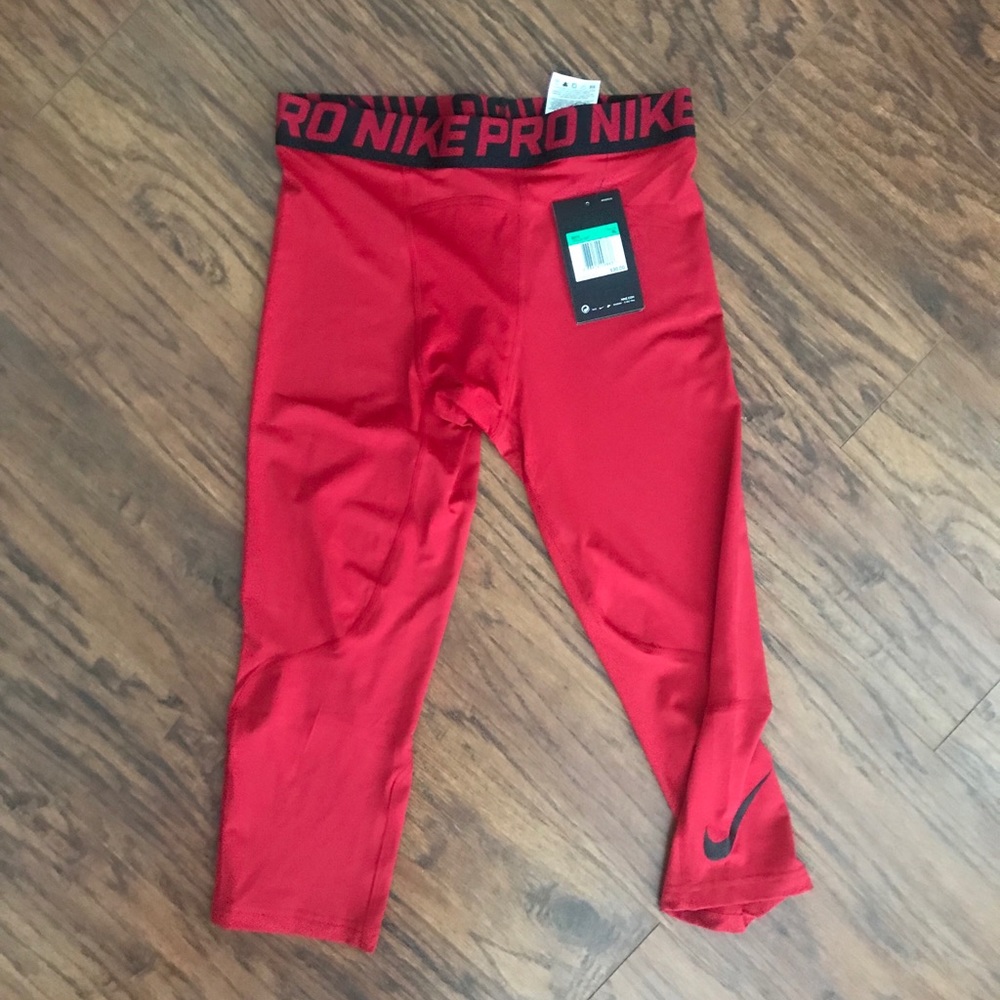 Nike Pro compression leggings